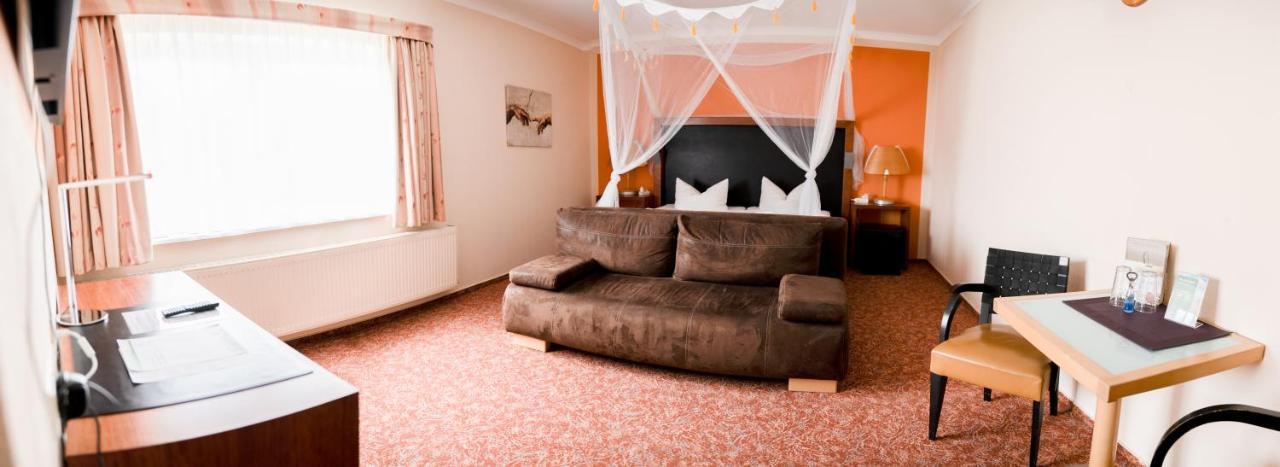 Hotel Am Uckersee Roepersdorf Ngoại thất bức ảnh
